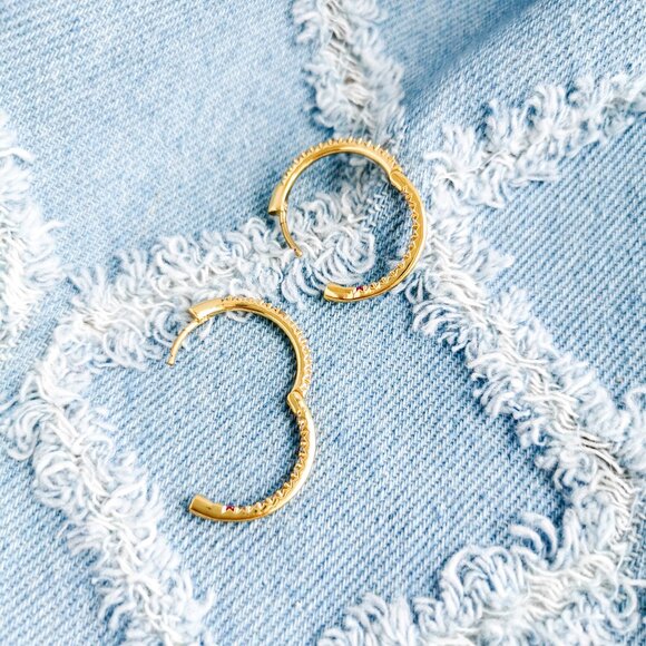 Alicia Bonnie Twinkle Delight Gold White Crystal Small Hoop Earrings Trendy Jewe - Picture 3 of 3